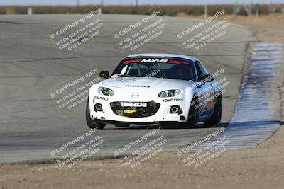 media/Nov-16-2024-CalClub SCCA (Sat) [[641f3b2761]]/Group 4/Race (Outside Grapevine)/